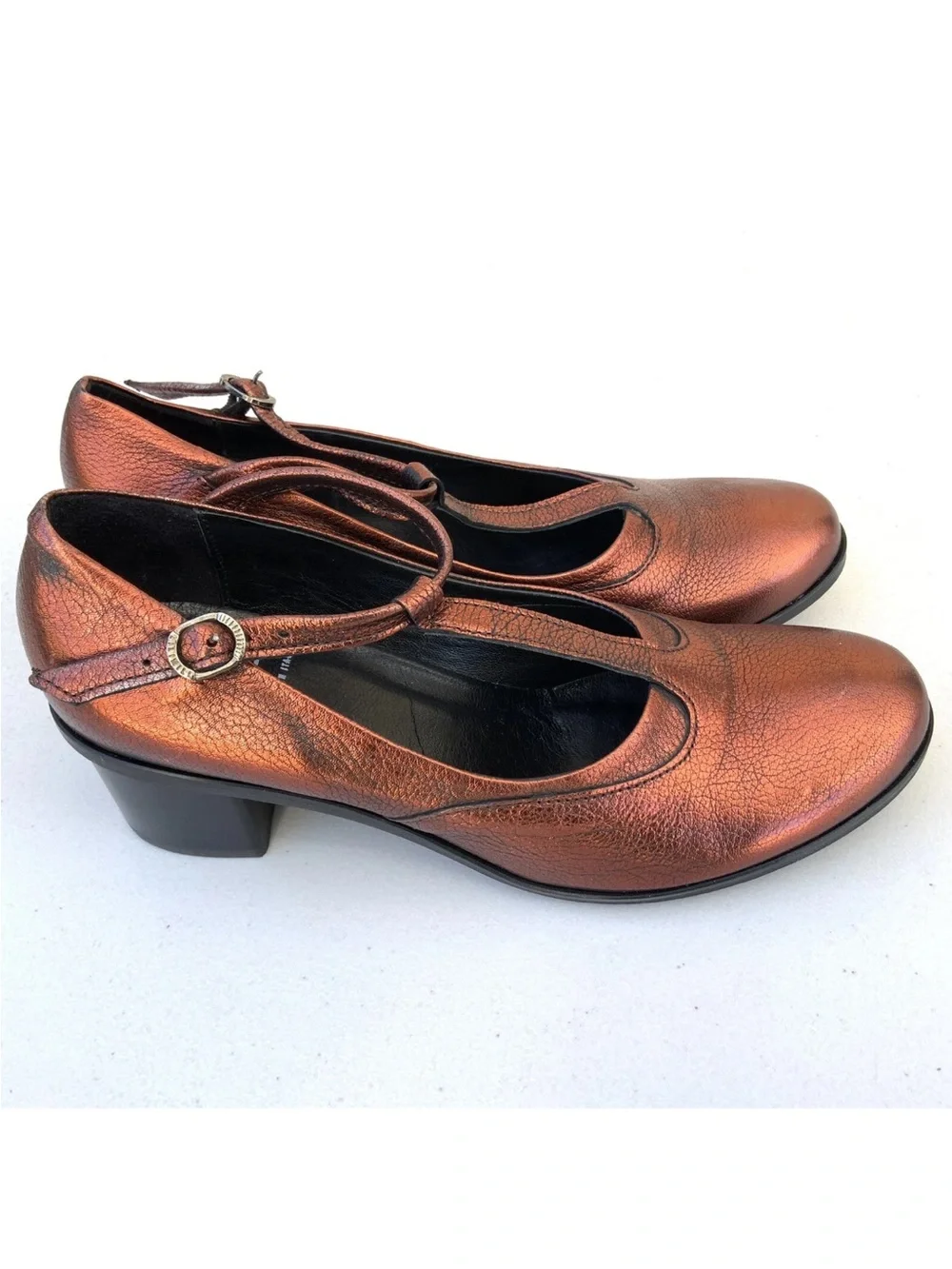 Lili Mill Women’s Bronze Metallic Leather T-Strap Mary Jane Heels EU 41 Italy